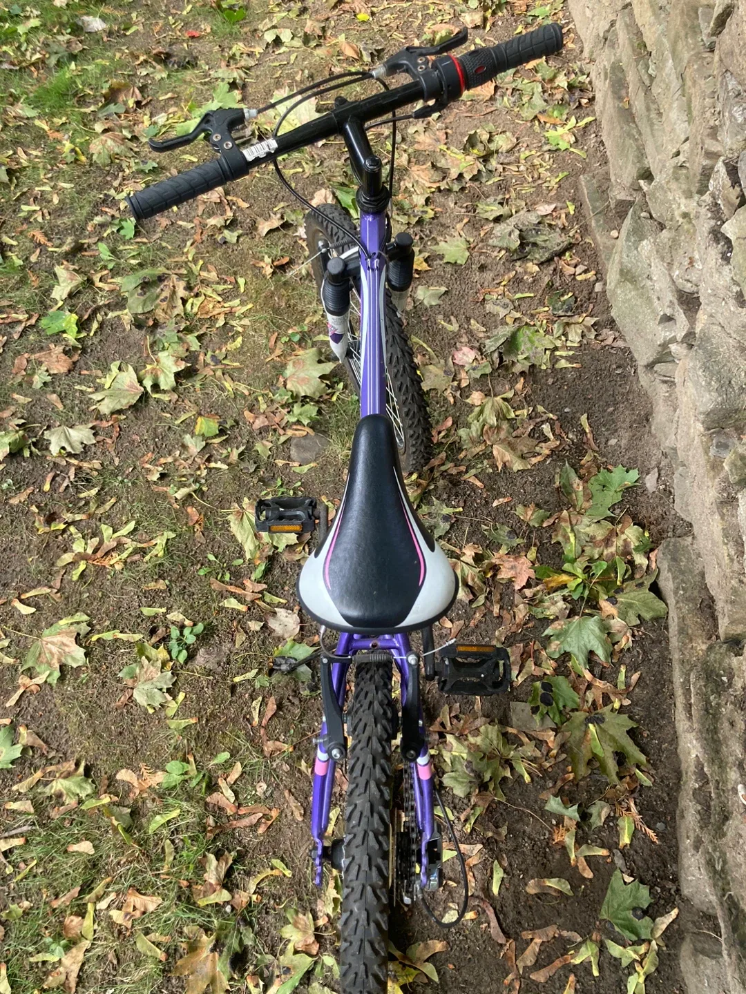 Supercycle Impulse Kids Bike - Purple & Pink image indicator(3)