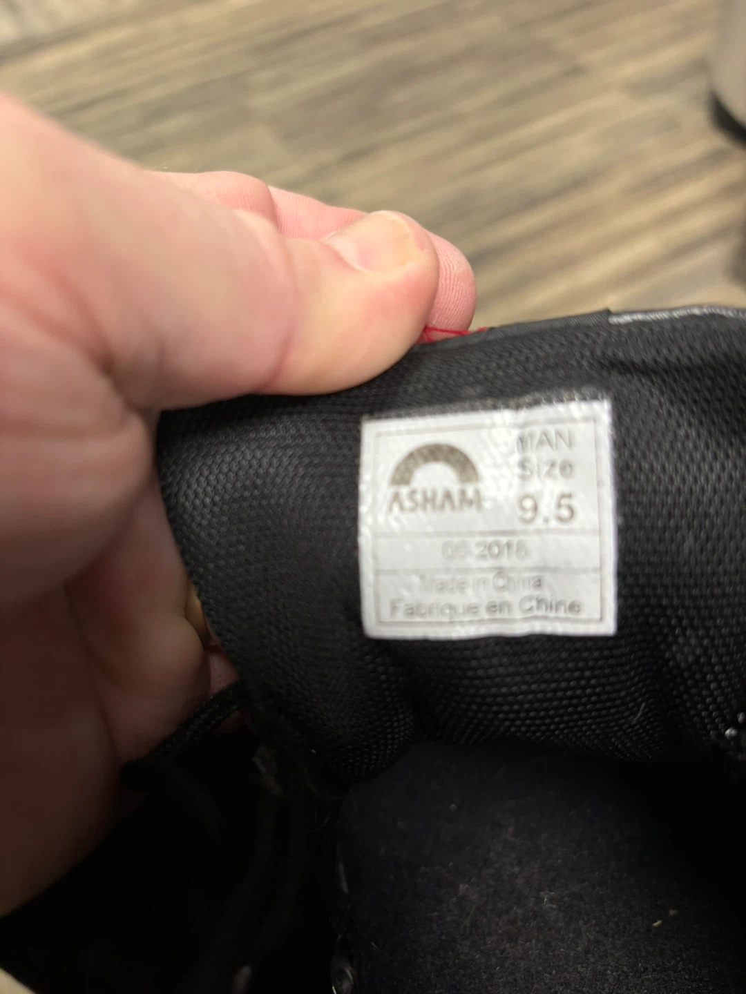 Left Handed Asham Curling Shoes - Size 9.5 - photo 4