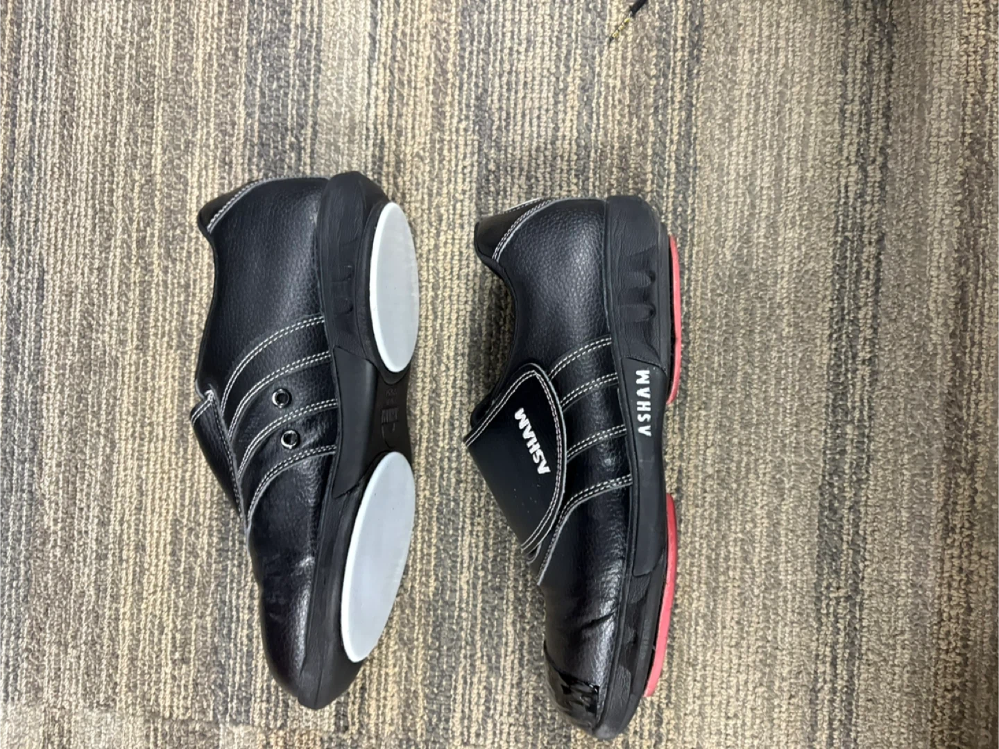 Left Handed Asham Curling Shoes - Size 9.5 - photo 3