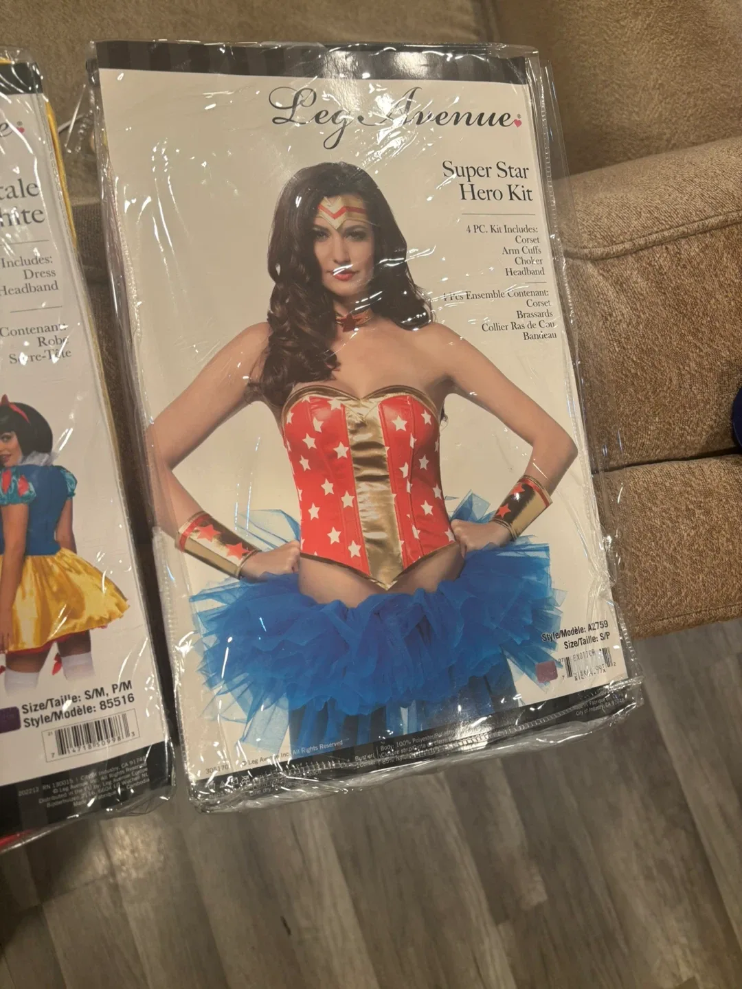 Leg Avenue Wicked Wildcat Costume - Size Jr. M/L image indicator(8)