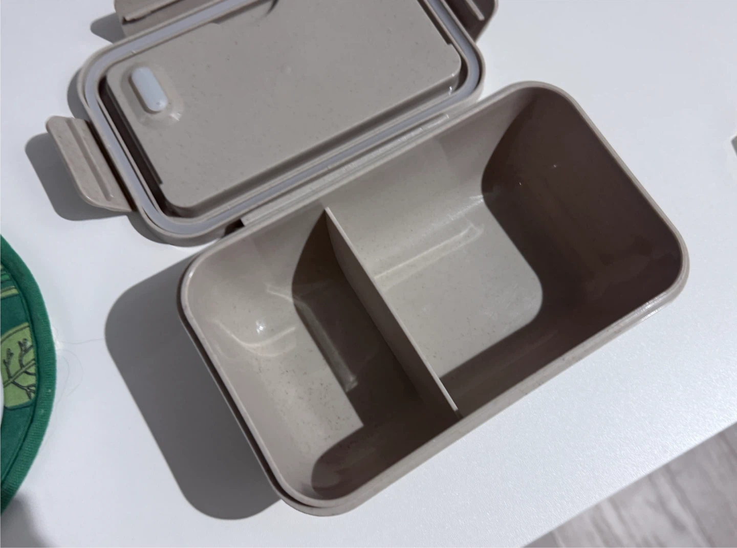 Lunch Box with Spoon & Fork - photo 3