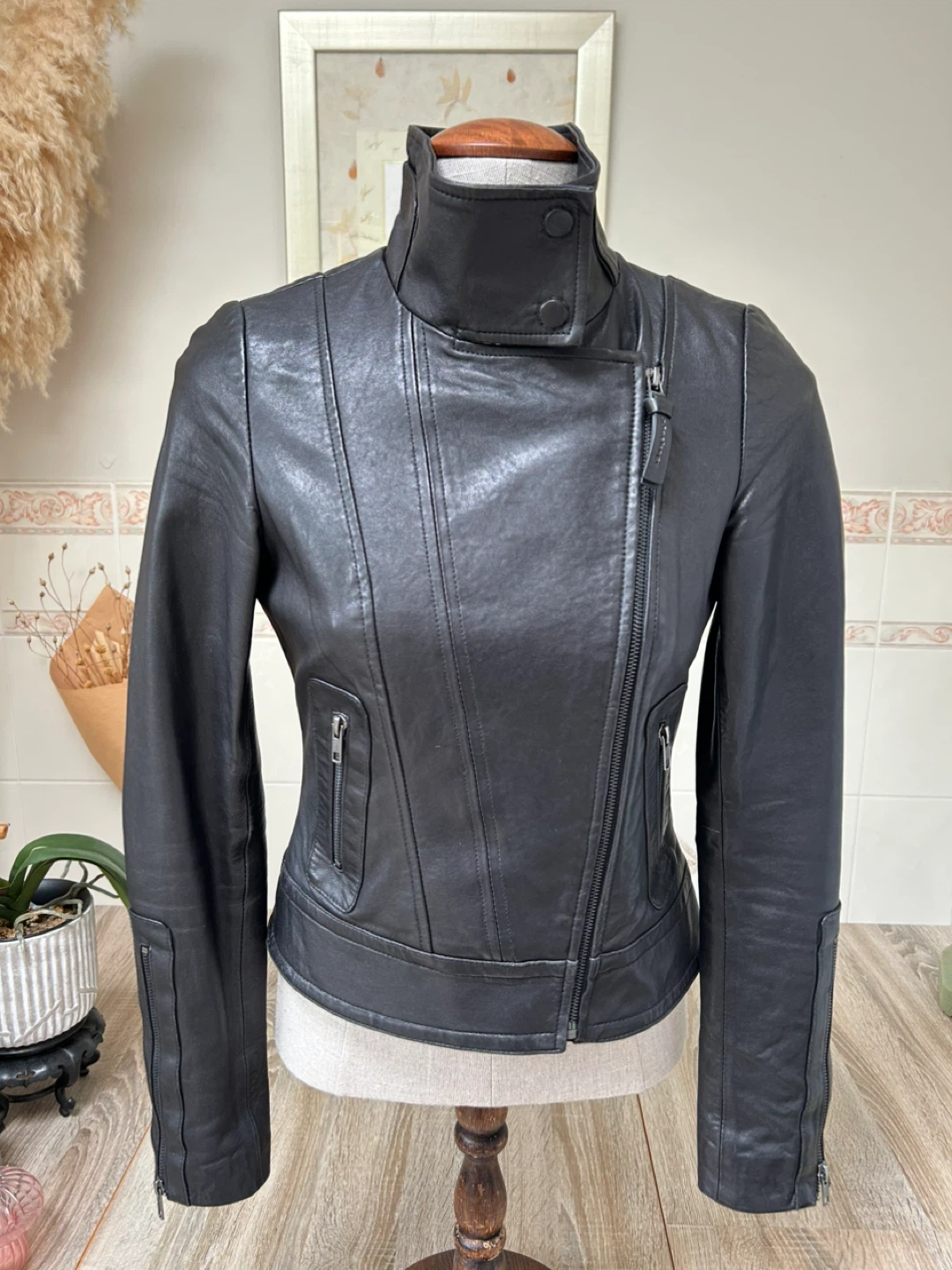 Mackage Leather Jacket - XS / TP - Black - photo 2