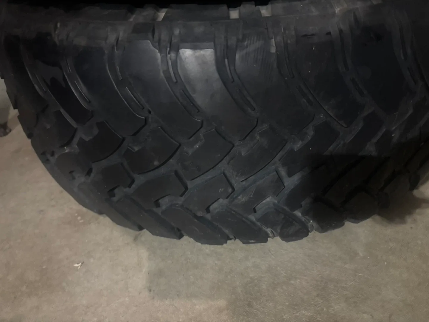 Set of Four 285/75R18 tires $200 if gone by today image indicator(2)