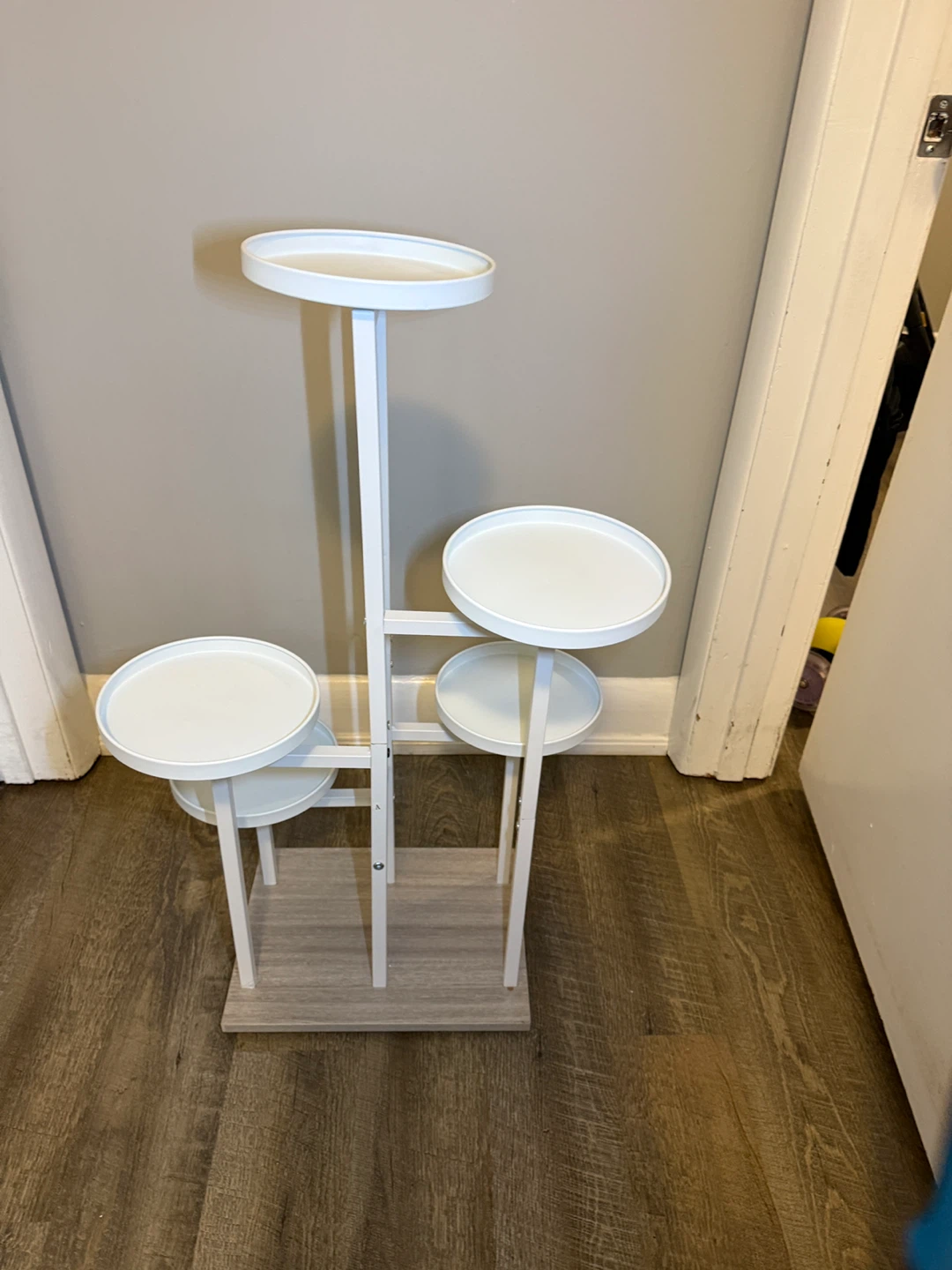 White Metal Plant Stand - 5 Tier - photo 2