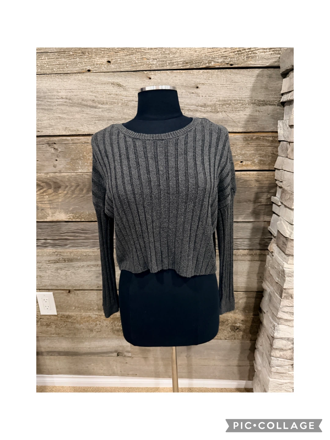 Garage Crop Sweater