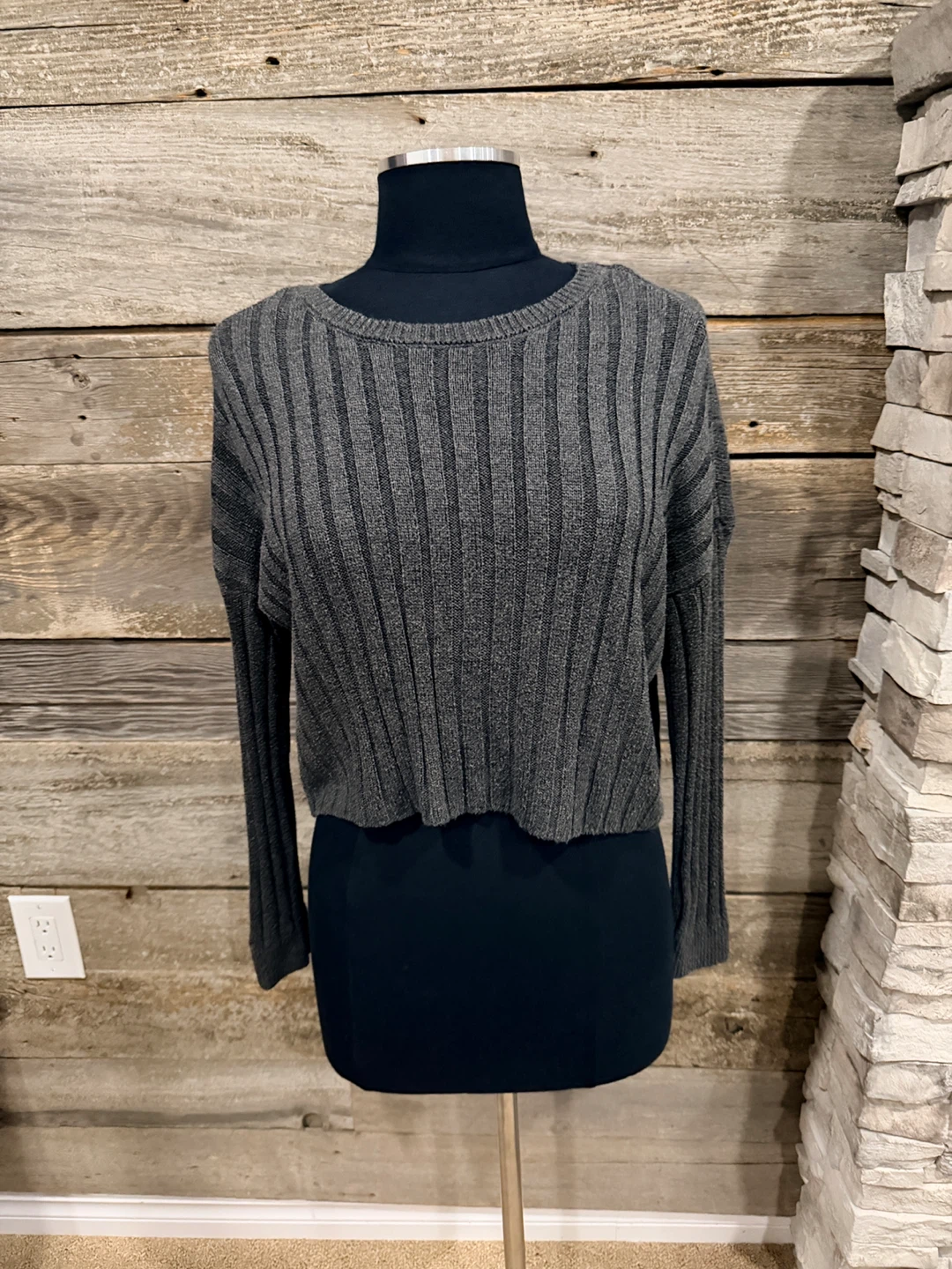 Garage Crop Sweater - photo 3