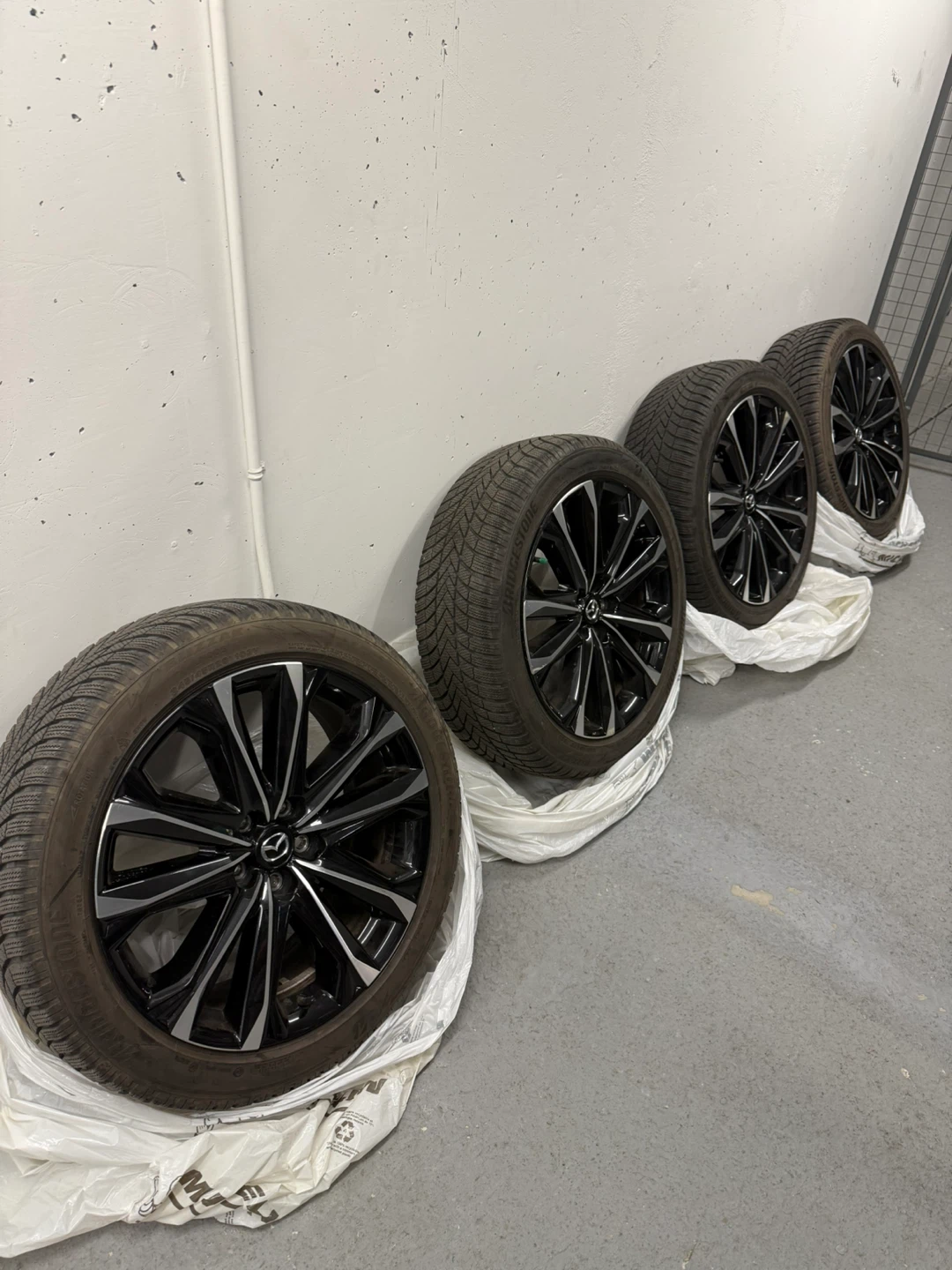 Mazda CX50 winter tires OEM rims, Bridgestone