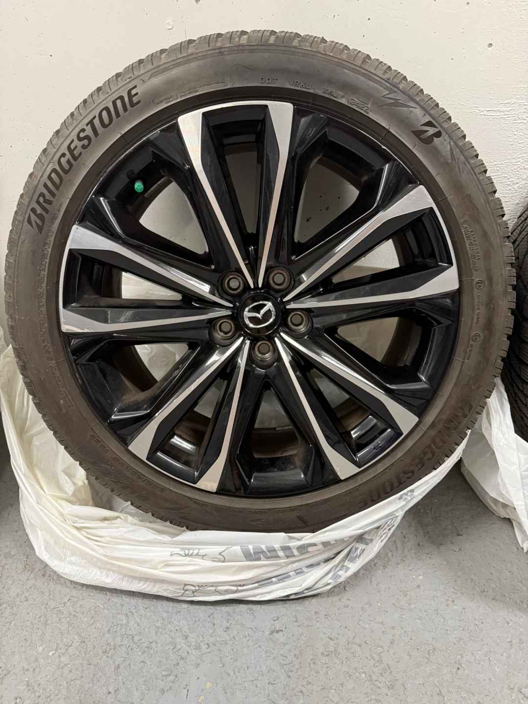 Mazda CX50 winter tires OEM rims, Bridgestone - photo 5