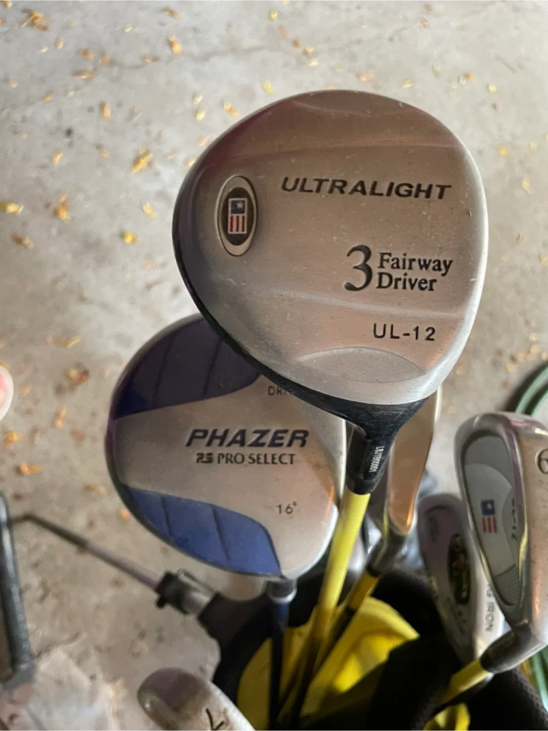 Golf clubs image indicator(3)