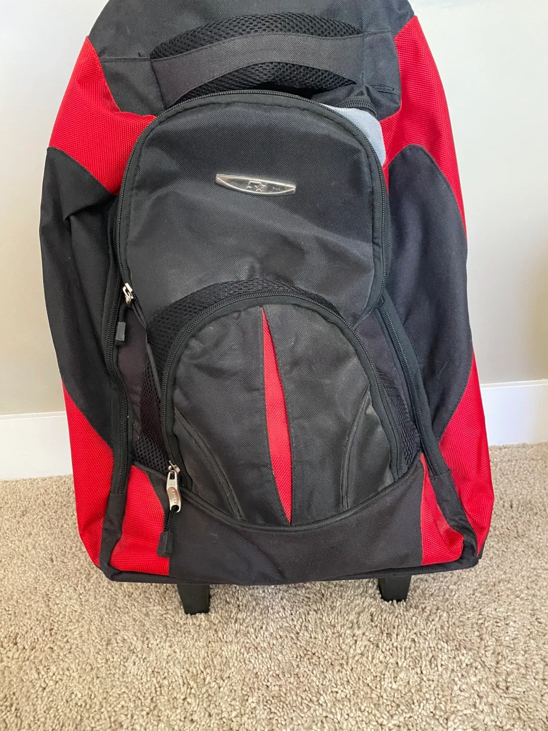 Rolling Backpack 🥕 thumbnail