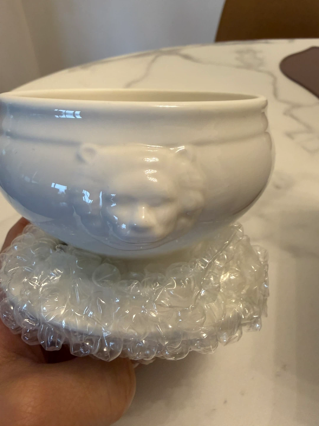 Maxwell & Williams White Basics Lion Bowls with Lids (Set of 4) - photo 2