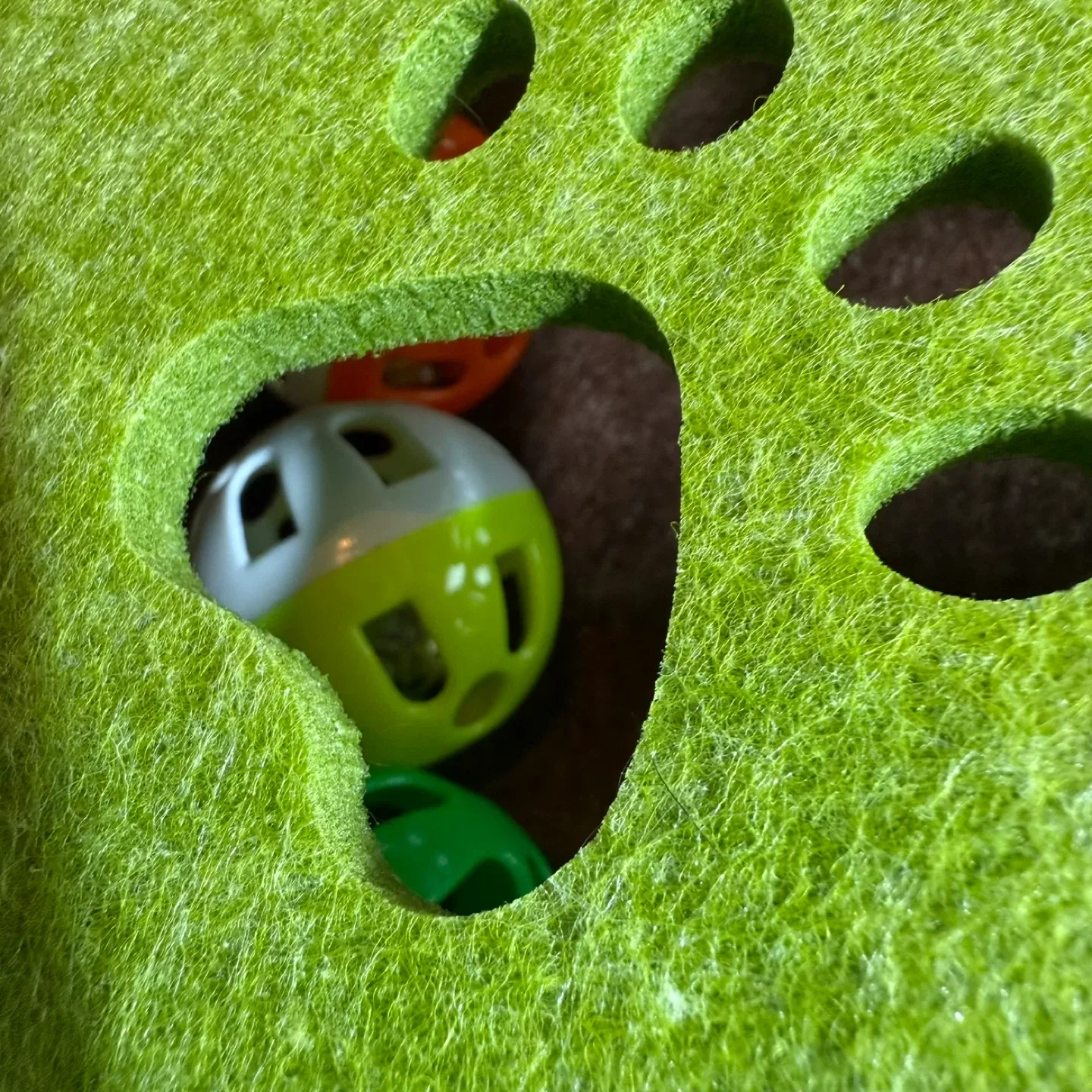 Interactive Cat Toy Box image indicator(2)