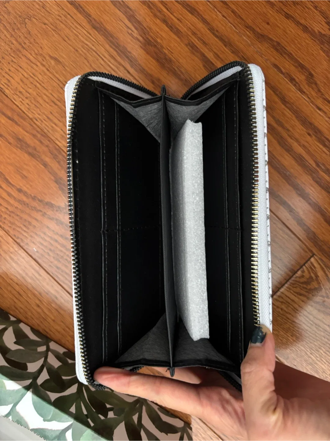 New Montenegro Cat Print Wallet image indicator(3)