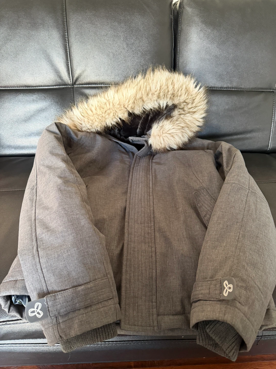 TNA Grey Winter Jacket - Size Small - photo 2