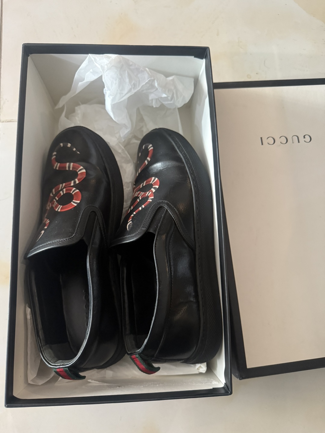 Gucci Black Leather Slip-On Sneakers - photo 2