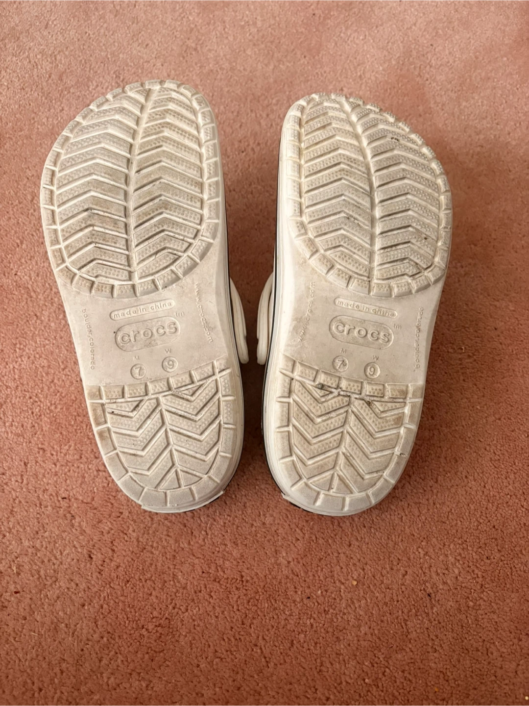 Crocs White, Men's 7/Women's 9 - photo 2