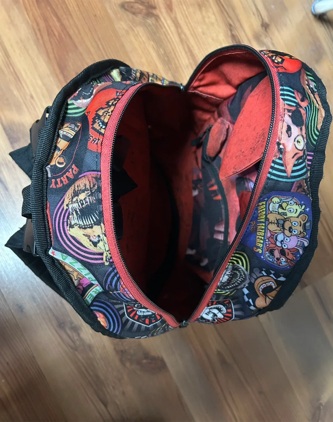 Five Nights at Freddy's Kids Flippable Backpack image indicator(3)