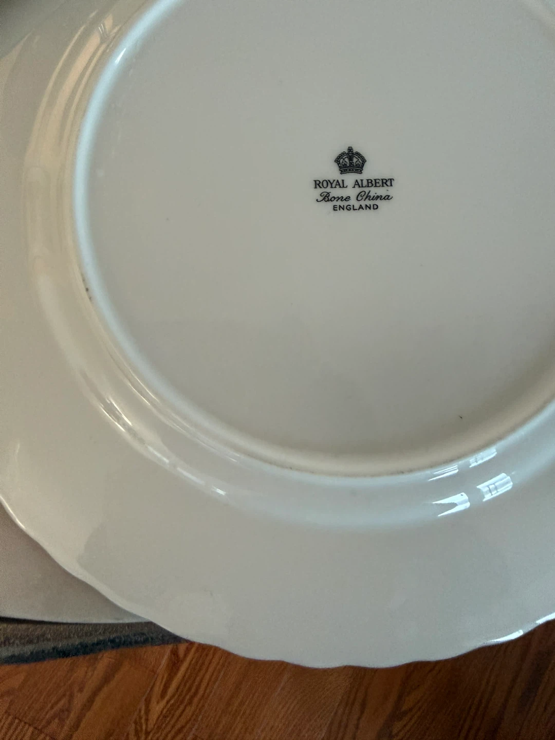 Royal Albert Bone China England Tiered Plate Stand - photo 3