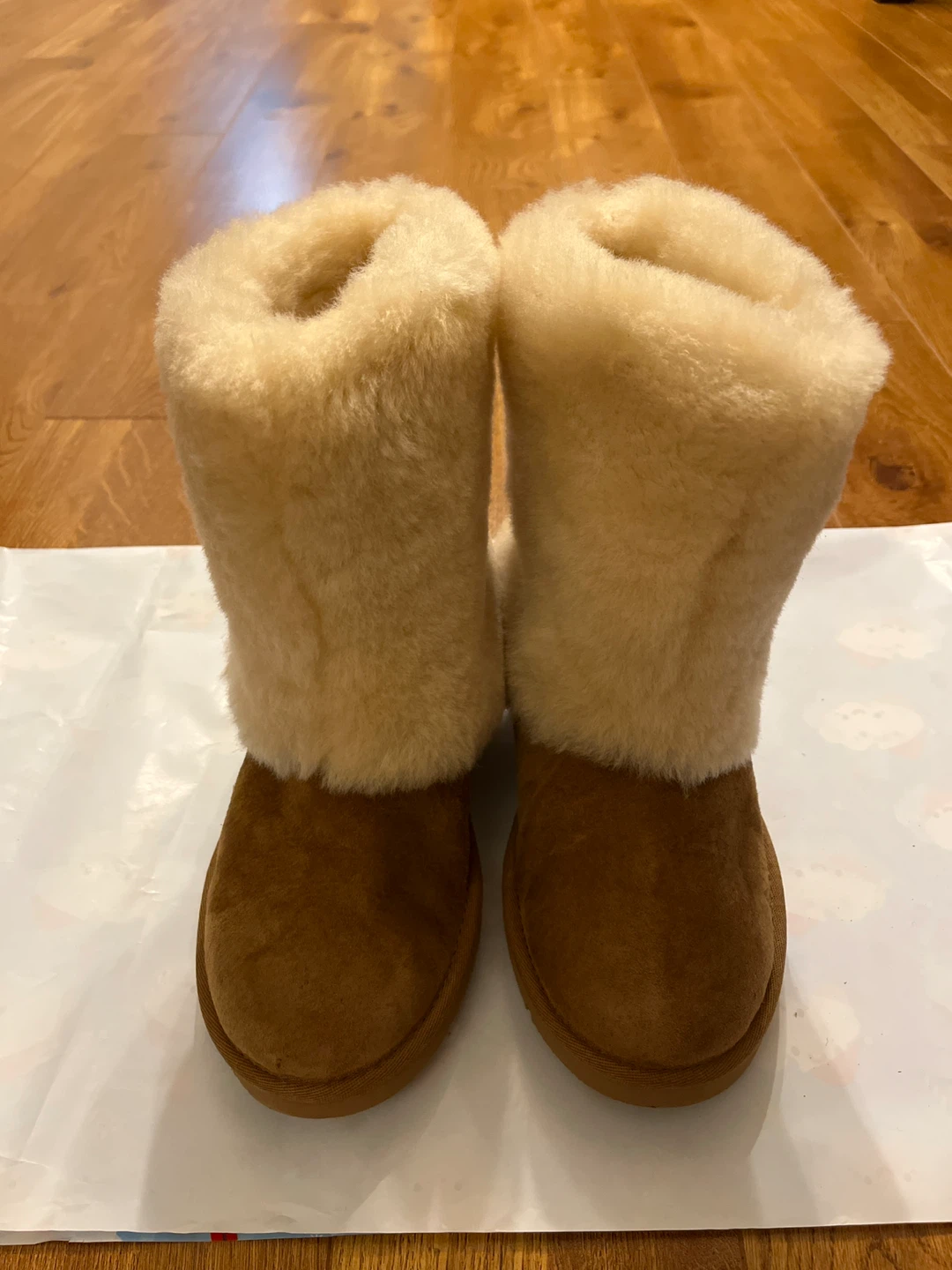 UGG Classic Boot - Size 5