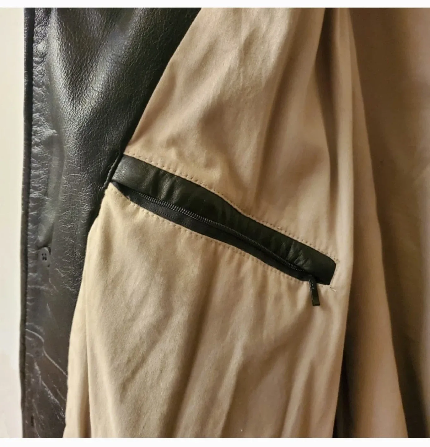 Danier Leather Jacket XXL image indicator(4)