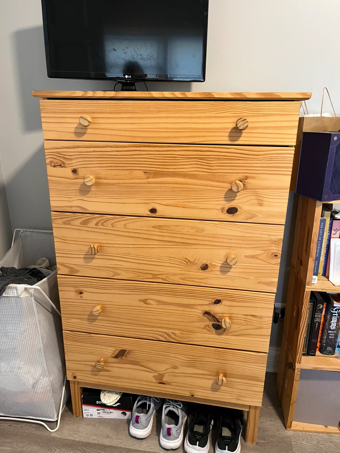 Pine Dresser
