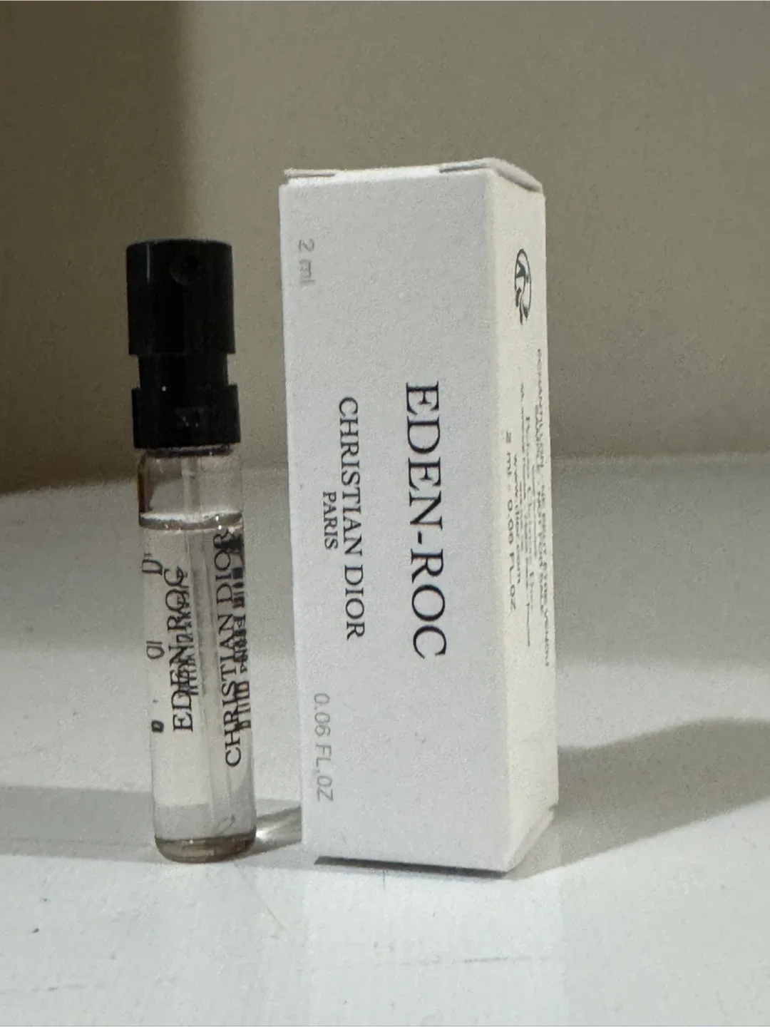 🥕Christian Dior Eden-Roc 2ml Sample thumbnail
