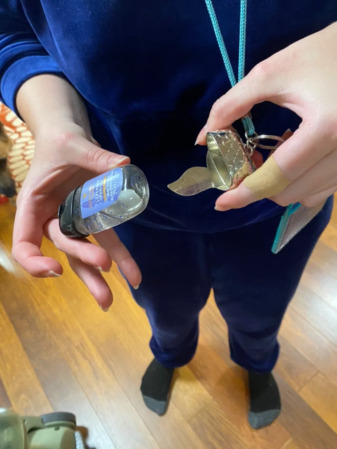 Bath & Body ID LANYARD & SANITIZER HOLDER image indicator(5)