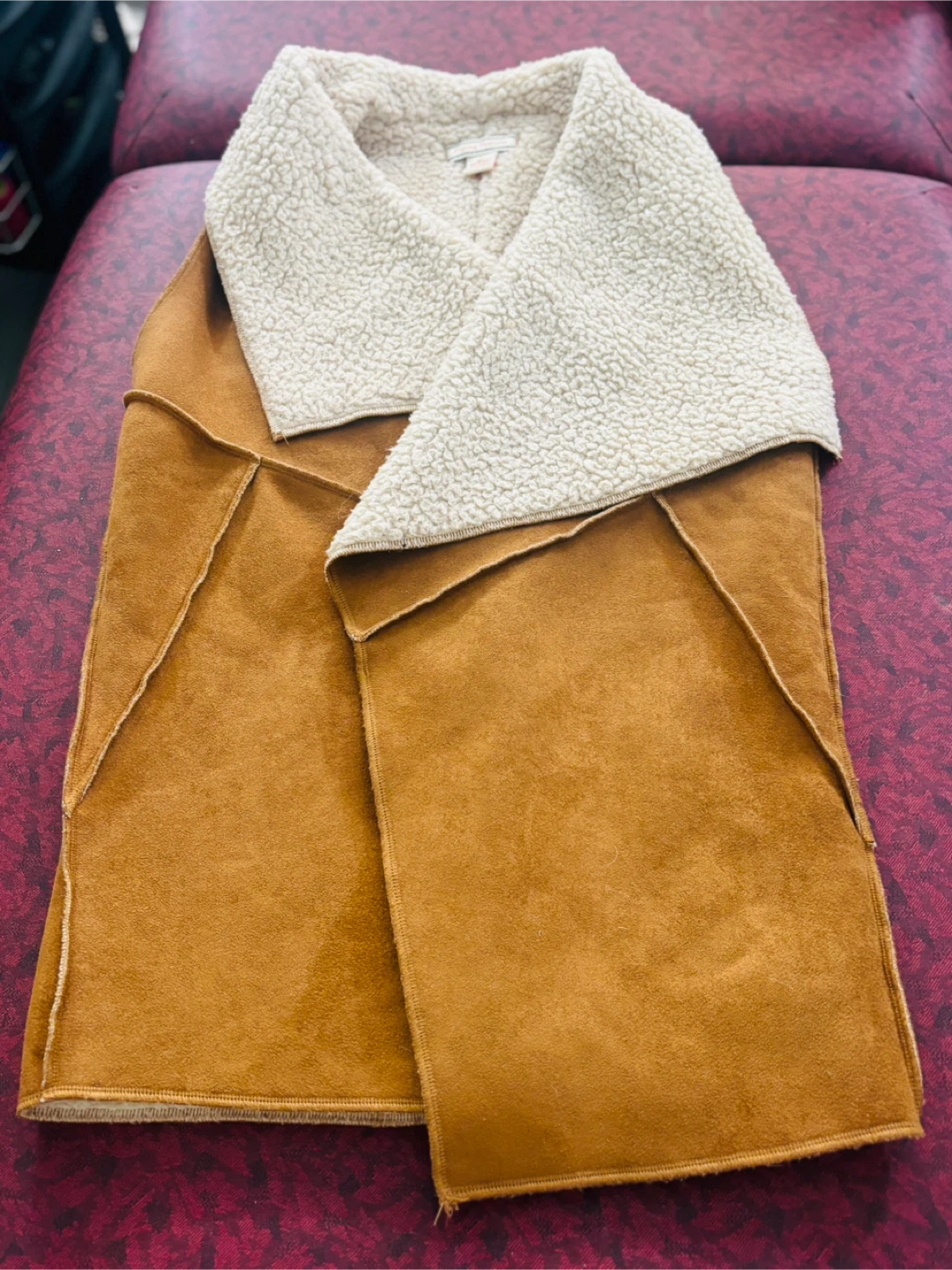 Tan Suede & Sherpa Vest - Size Small - photo 5