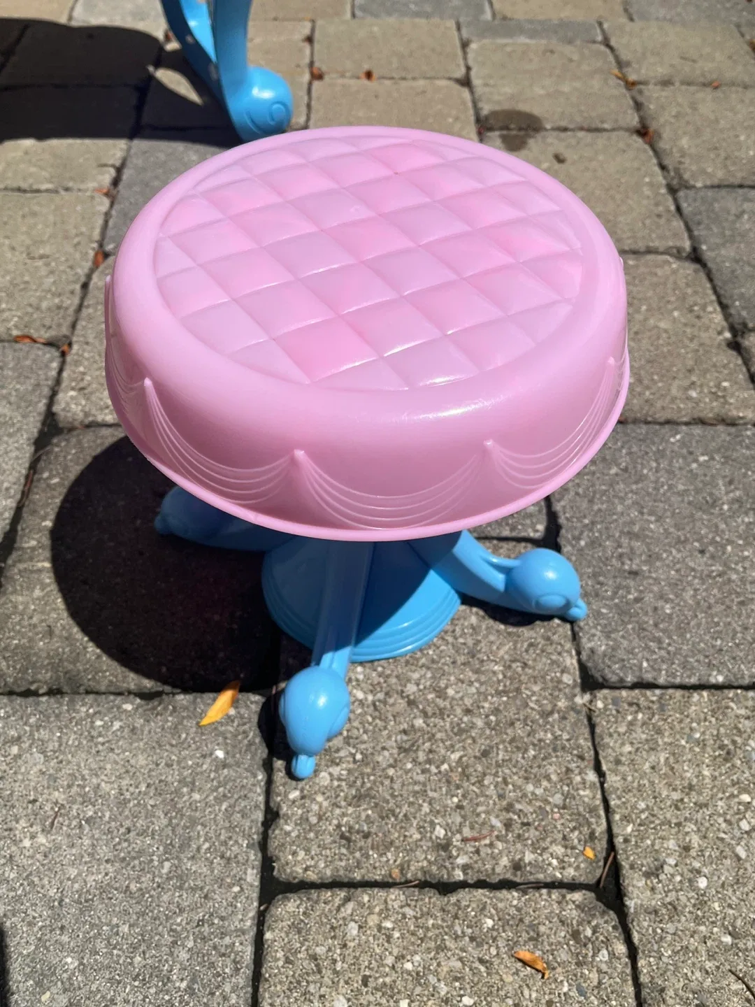 Disney Princess Cinderella Makeup Table image indicator(4)