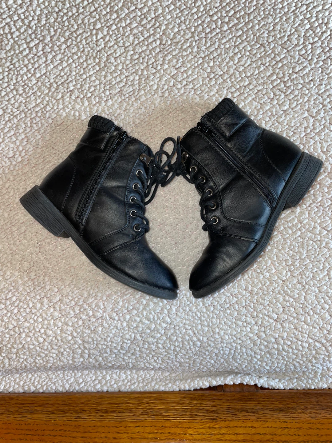 Girls Black Boots. Size 13 - photo 2