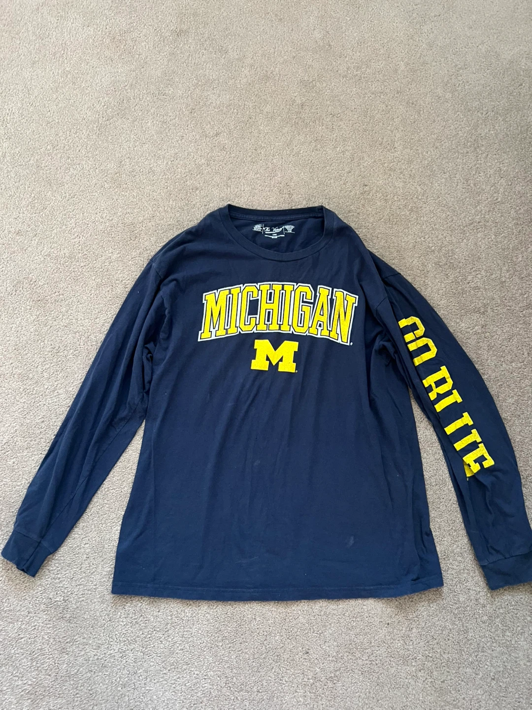 The Victory Michigan Long Sleeve Shirt - Large