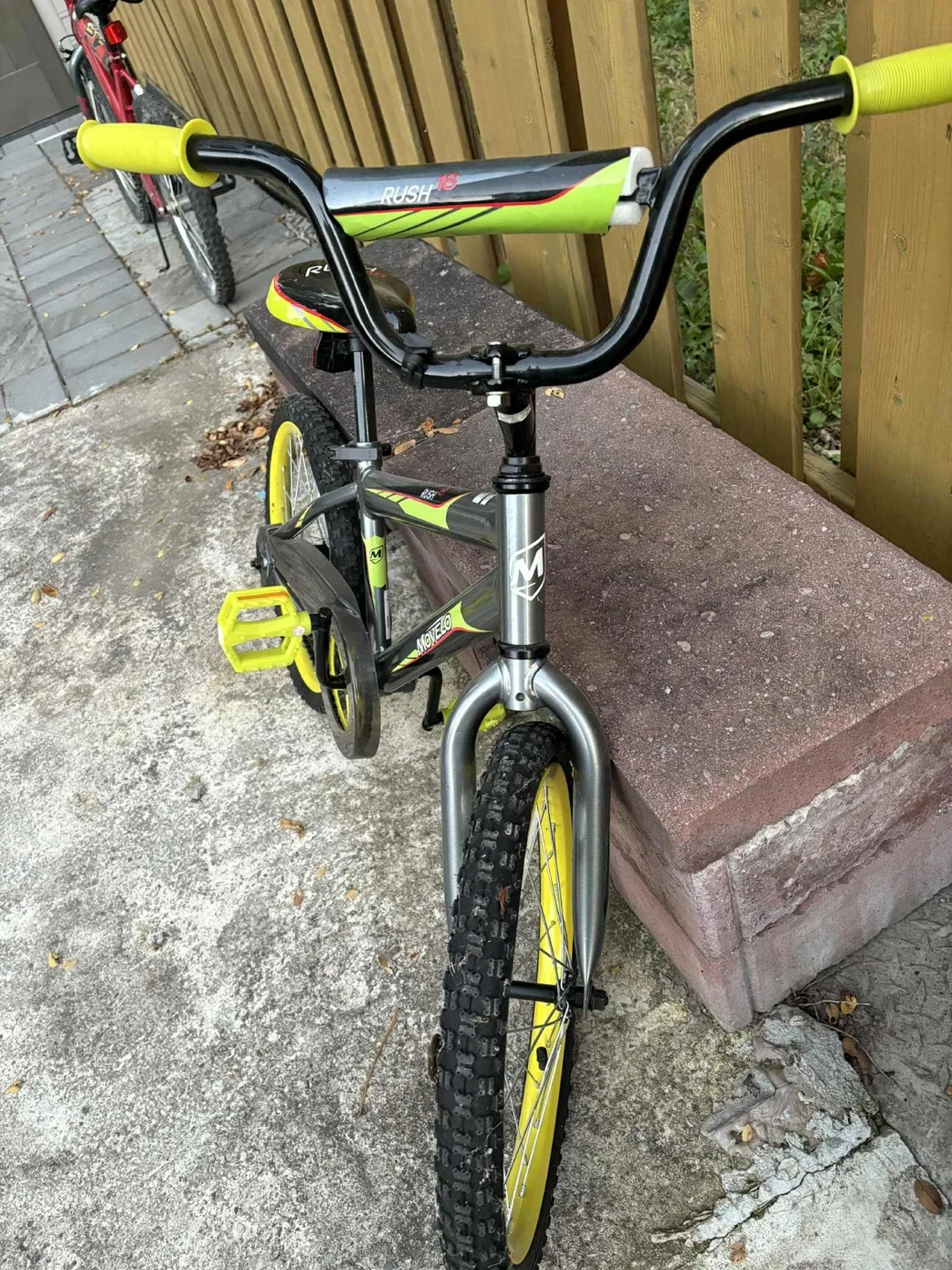 Bicycle + helmet [read description] image indicator(5)