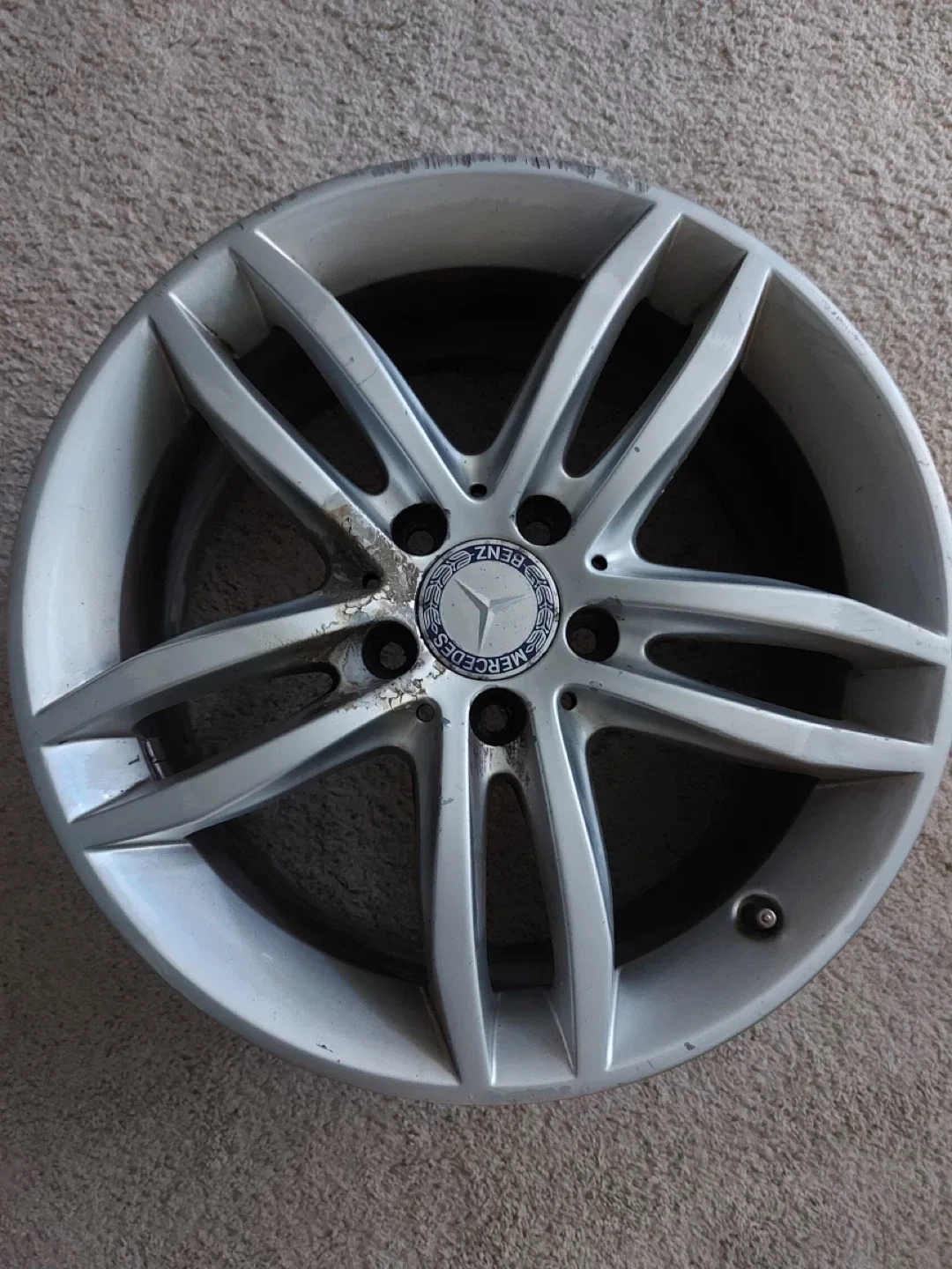 🚘 Mercedes-Benz Alloy Wheel Rim thumbnail