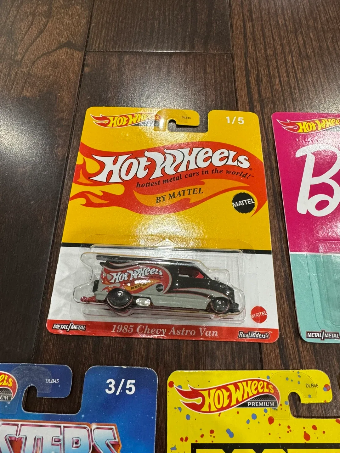 HOT WHEELS PREMIUM FULL SET BARBIE KOOL KOMBI, VW TI PANEL FORD image indicator(3)