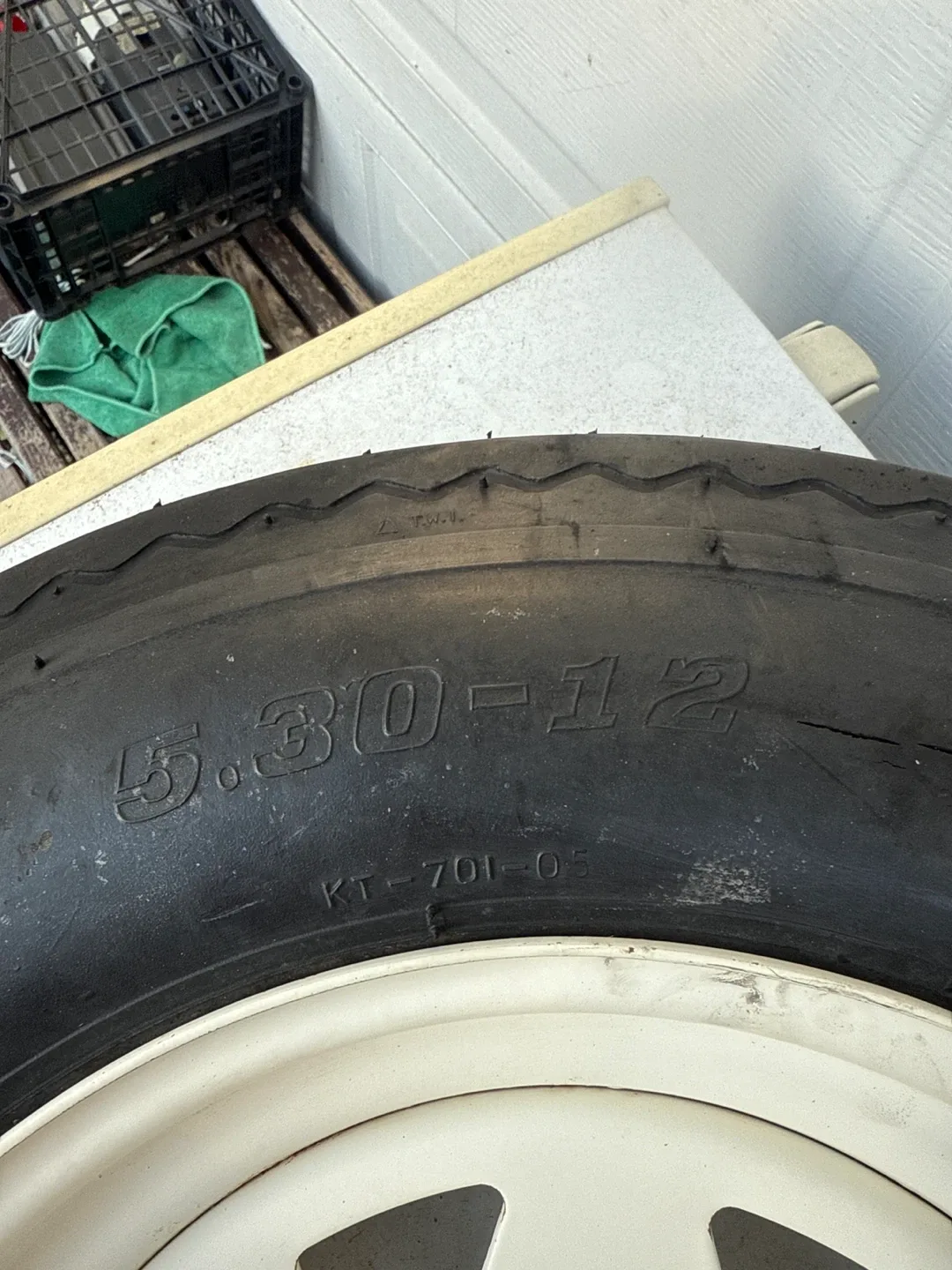 5.30-12 Trailer Tire with White Wheel image indicator(5)