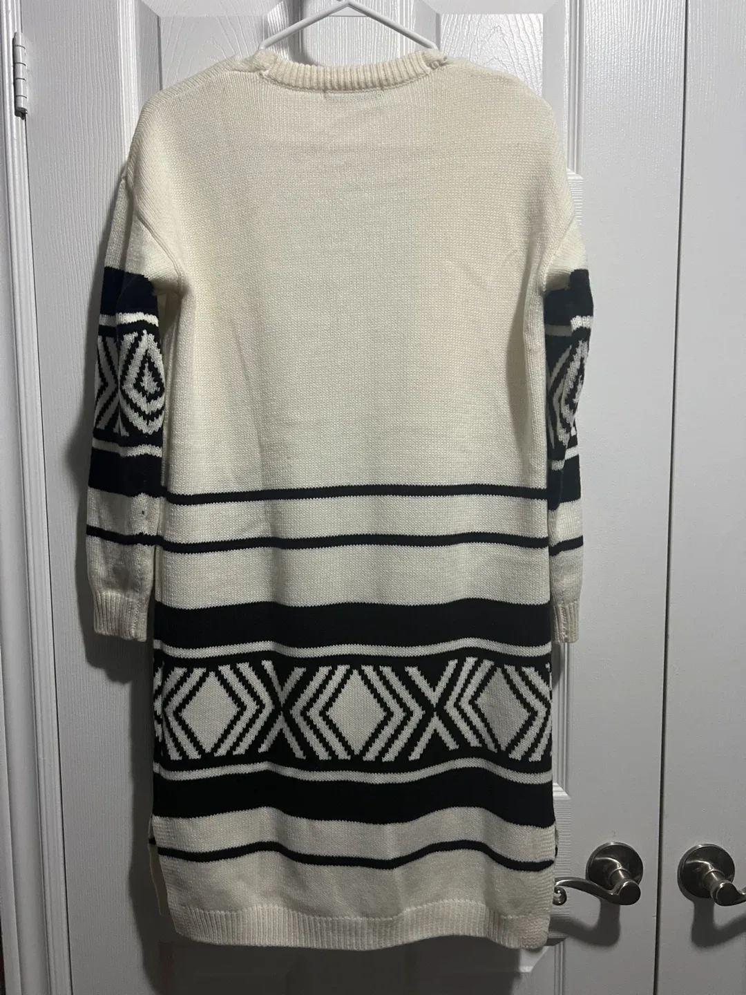 Suzy Shier XS Cardigan image indicator(6)