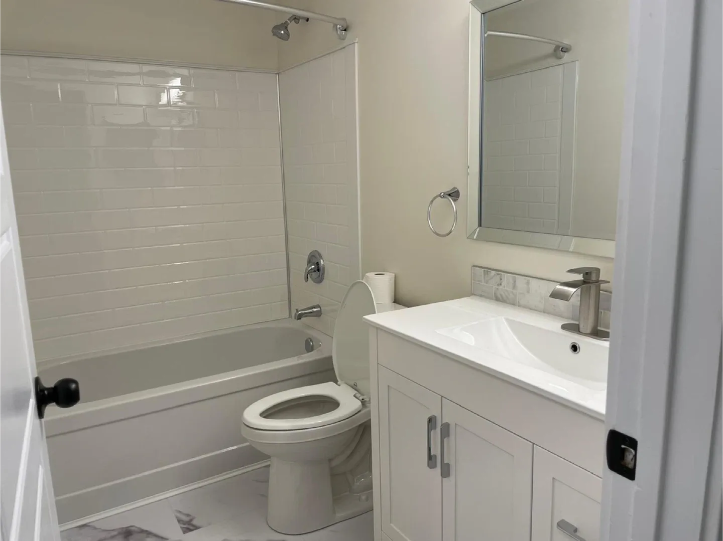 Century Park Single House Rental ($2200 / month) image indicator(7)