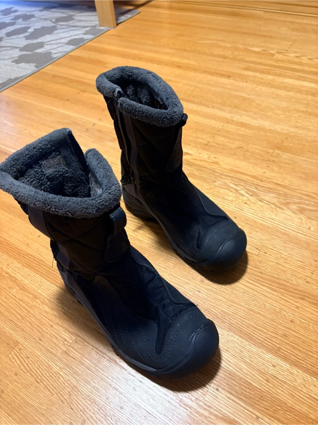 Keen Winter Boots - Women's image indicator(3)