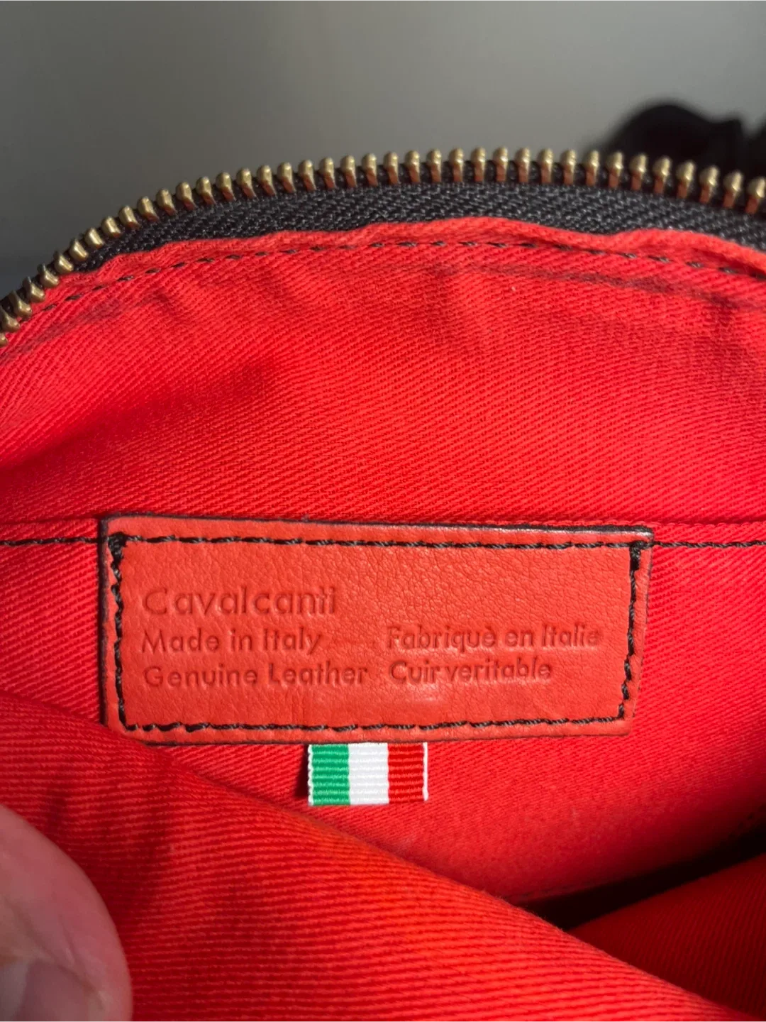 Cavalcanti Leather Cosmetic Bag image indicator(4)