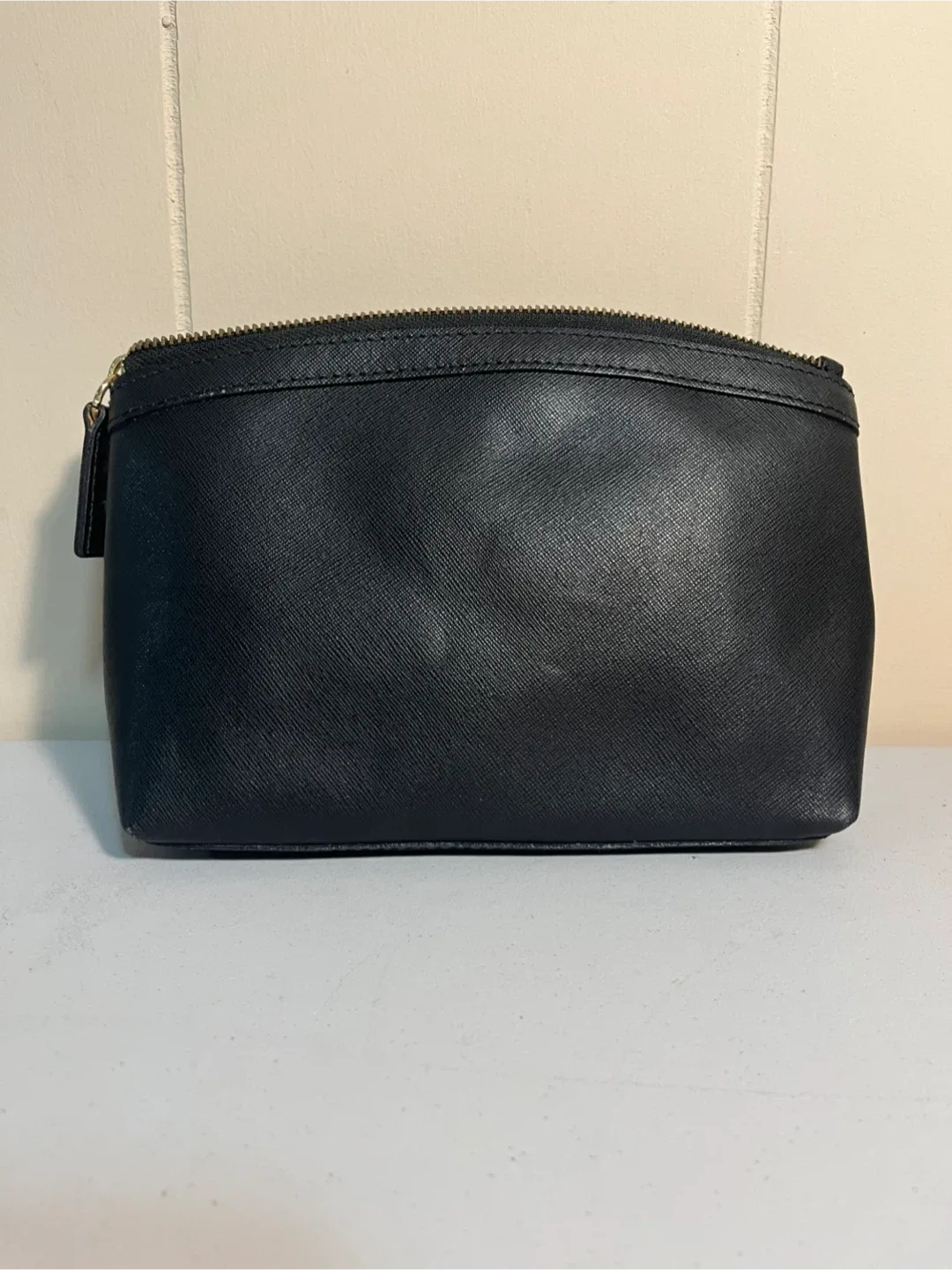 Cavalcanti Leather Cosmetic Bag image indicator(2)