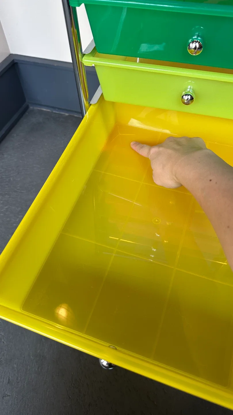 Rolling Cart with Multicoloured Drawers image indicator(3)