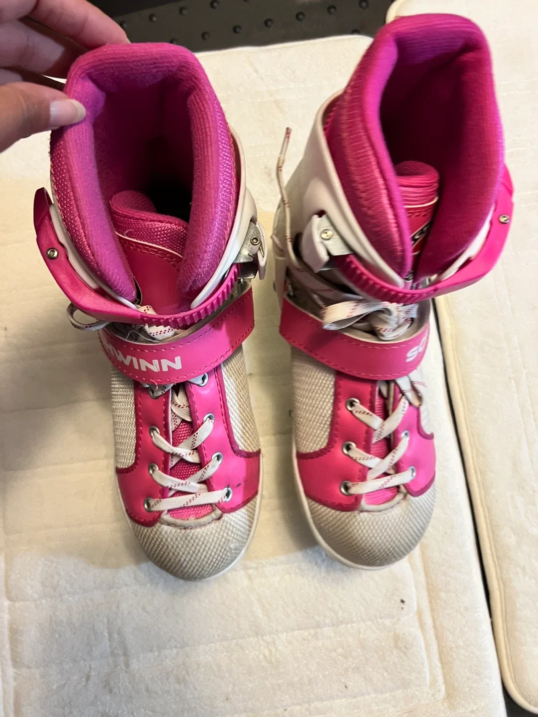 Schwinn Adjustable Ice Skates - Pink & White thumbnail
