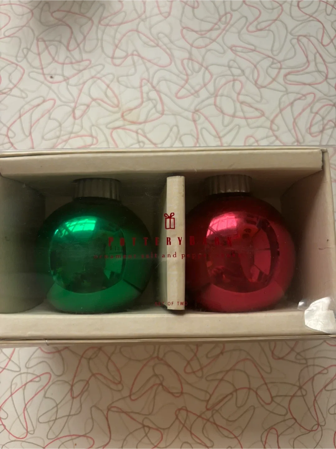 Pottery Barn Ornament Salt & Pepper Shakers image indicator(5)