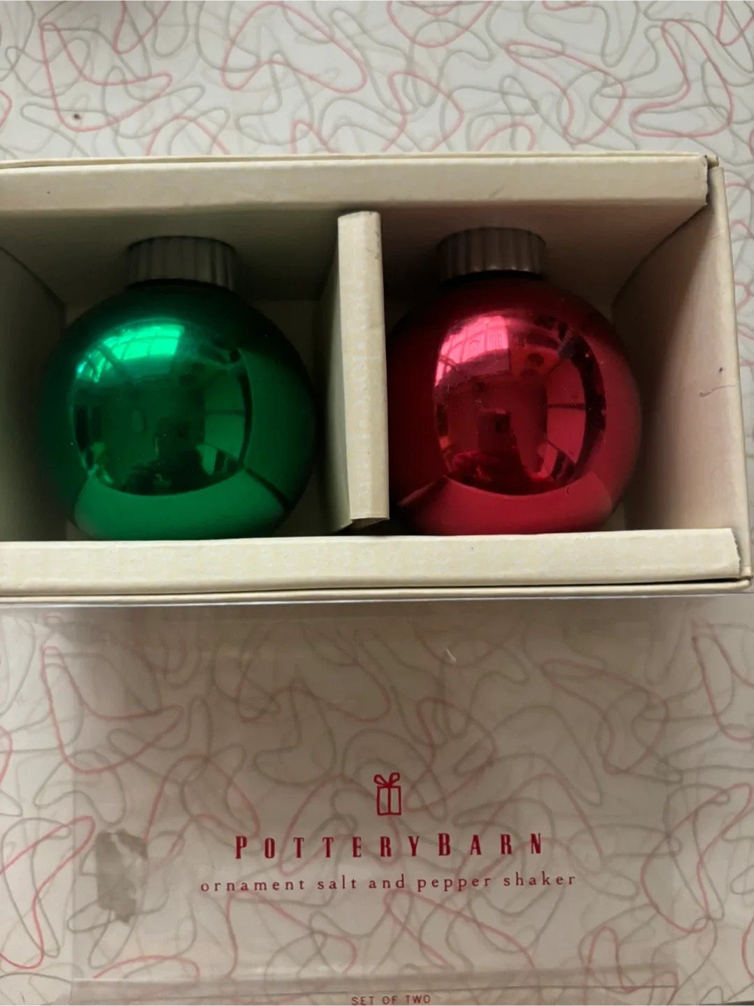 Pottery Barn Ornament Salt & Pepper Shakers image indicator(4)