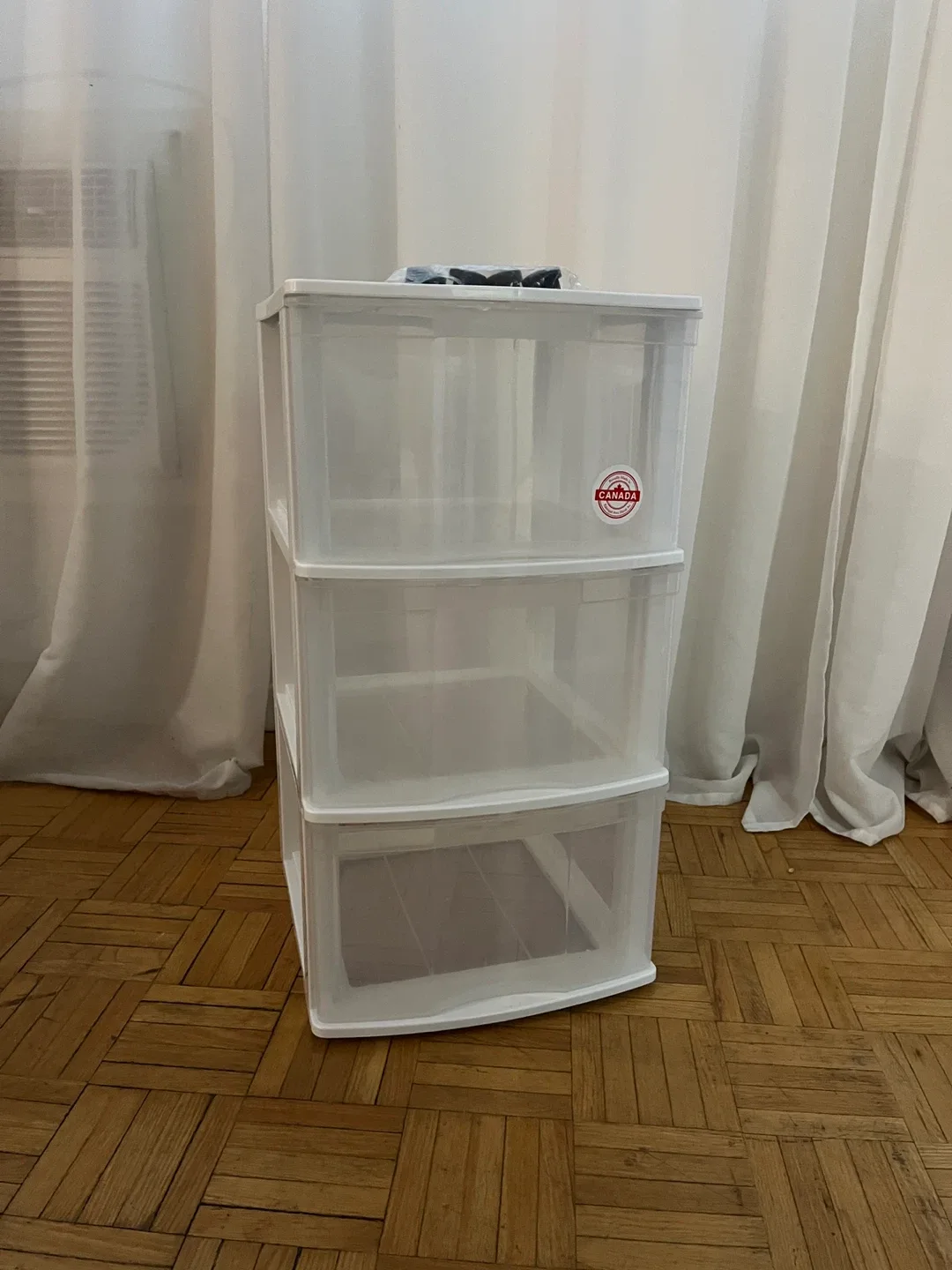 White 3-Drawer Plastic Storage Unit - Proudly Made in Canada image indicator(5)