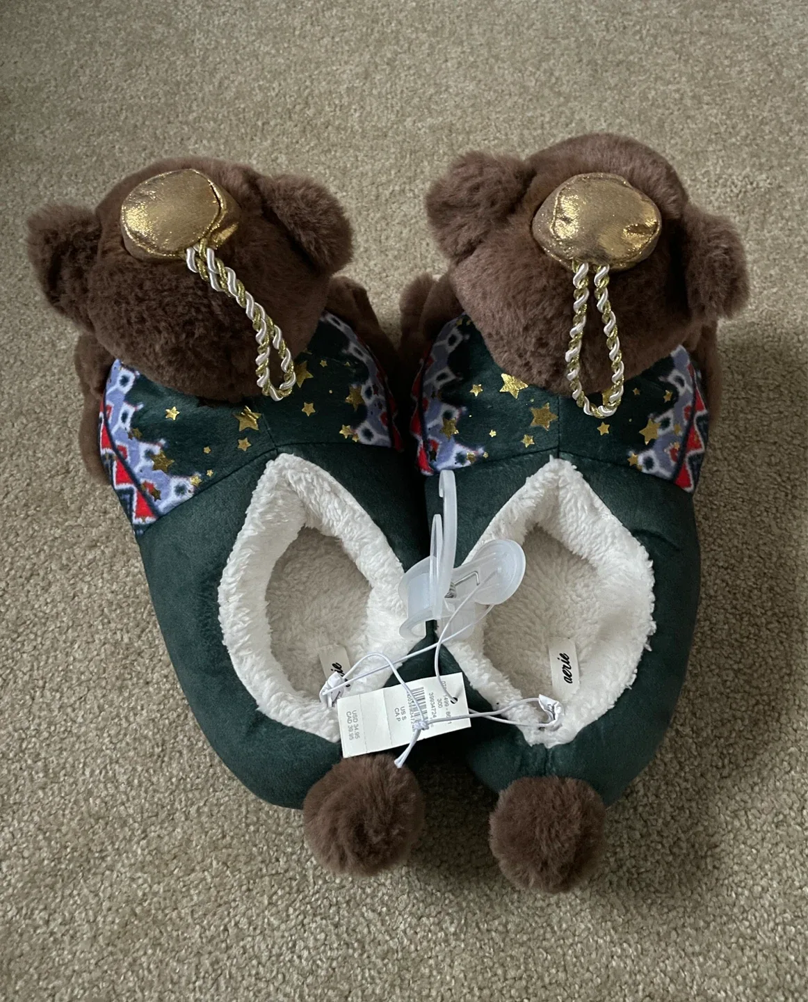 BRAND NEW aerie slippers (Small) image indicator(2)