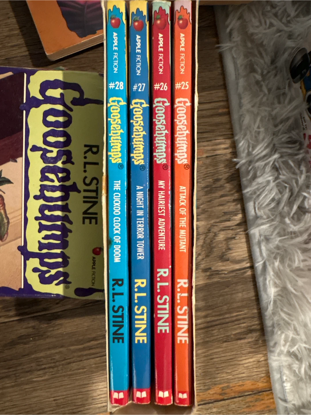 Goosebumps Apple Fiction Books #25-#28 - photo 2