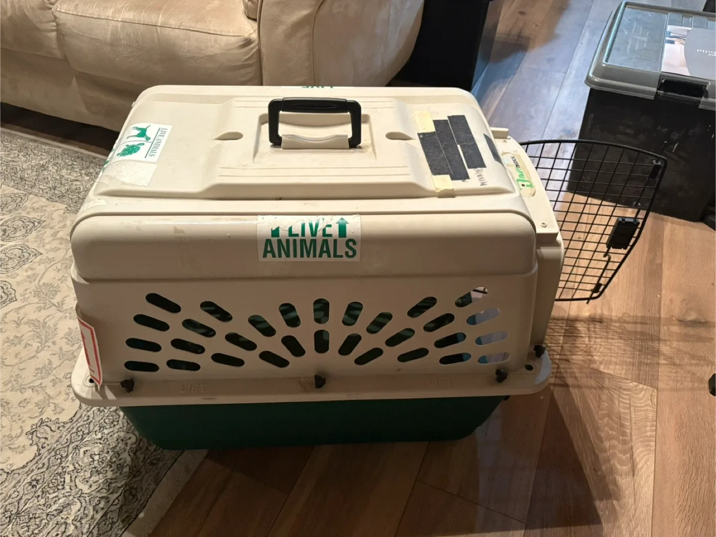 Petmate Sky Kennel Pet Carrier image indicator(3)