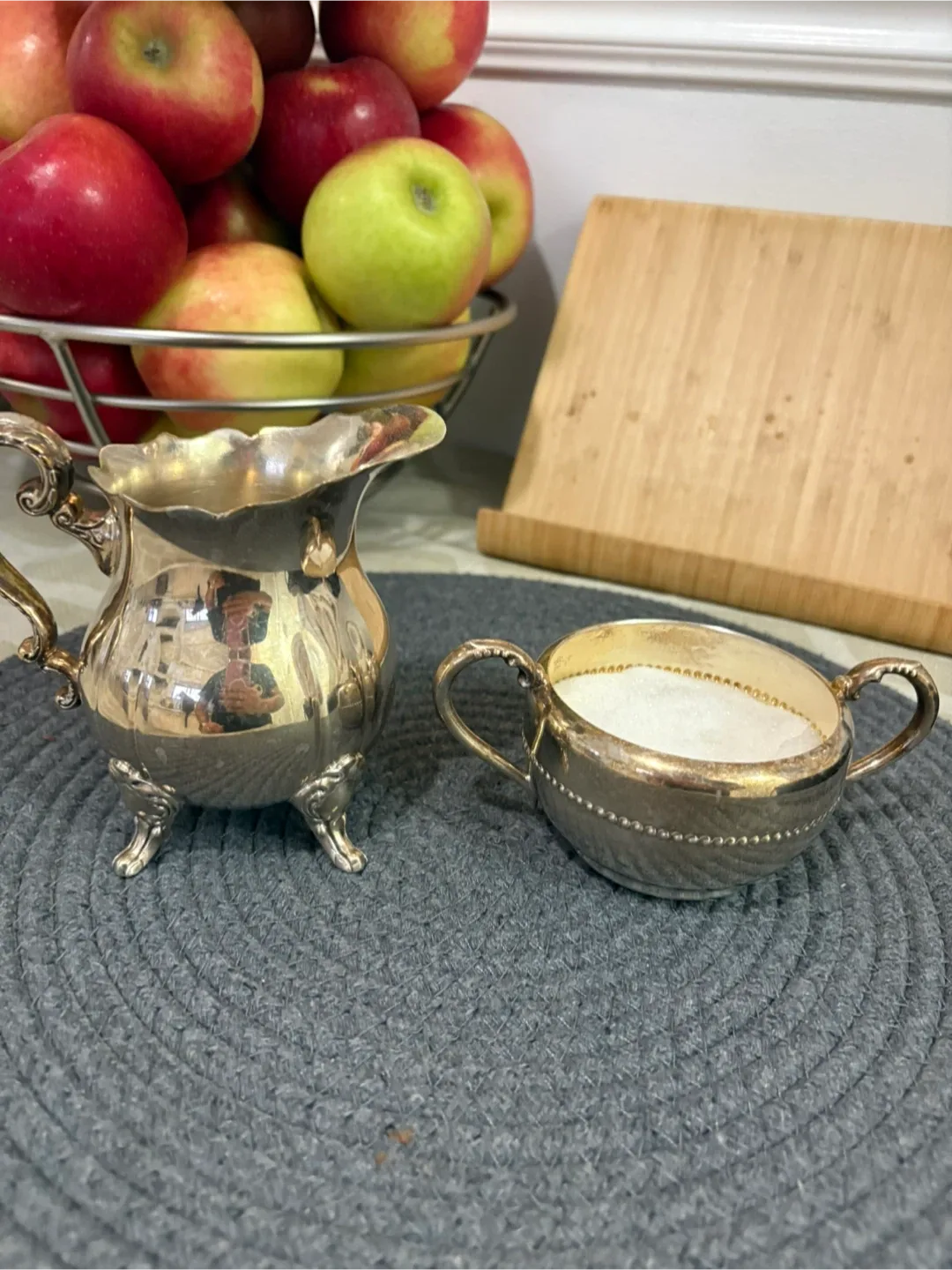 Vintage Silver Tea Set image indicator(2)