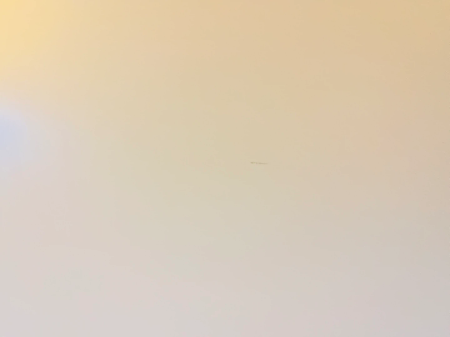 White IKEA Desk 120×60 - photo 3